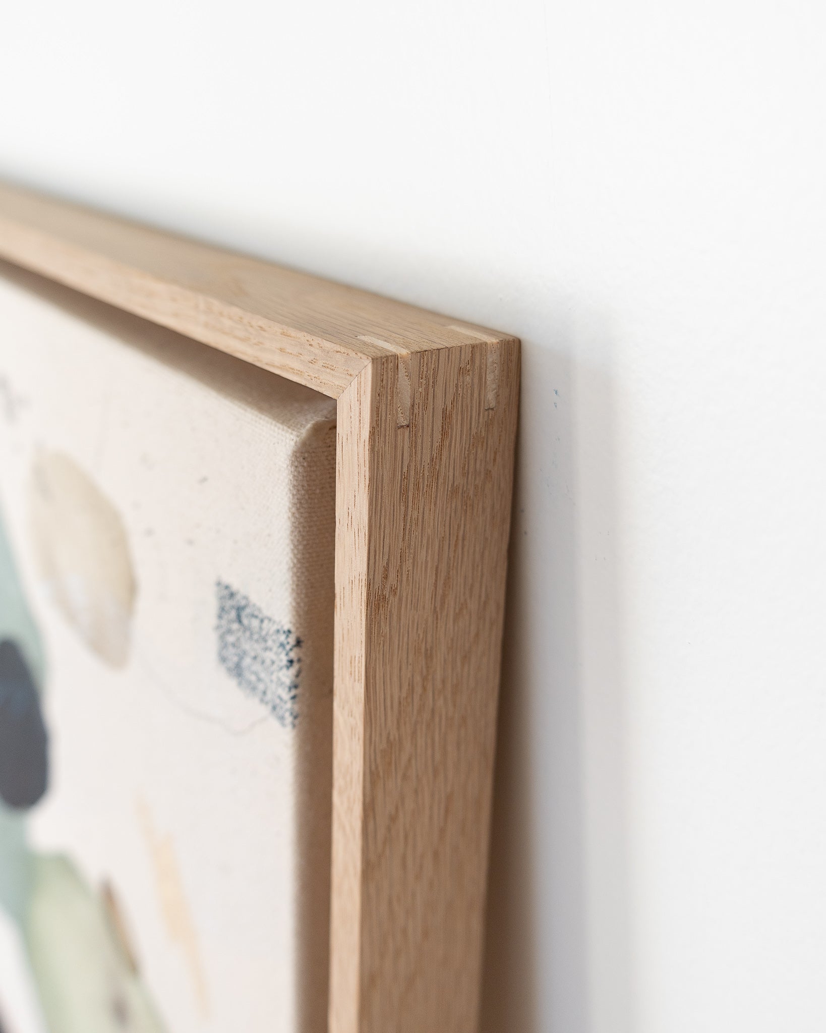 11X14" White Oak Floater Frame